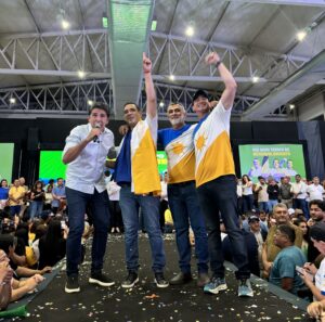 Professor Júnior Geo participa do lançamento da pré-canditadura de Vicentinho Jr. em Araguaína.